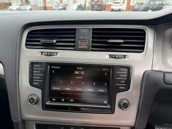 Volkswagen Golf 1.6 TDI BlueMotion Tech Match DSG Euro 6 (s/s) 5dr