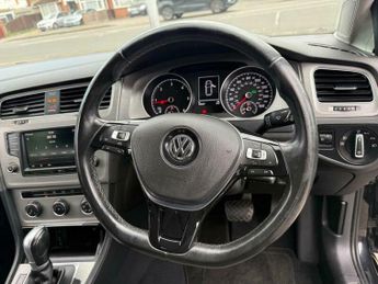 Volkswagen Golf 1.6 TDI BlueMotion Tech Match DSG Euro 6 (s/s) 5dr