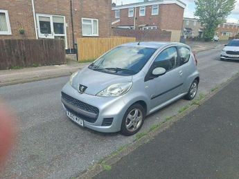 Peugeot 107 1.0 12V Allure Euro 4 3dr