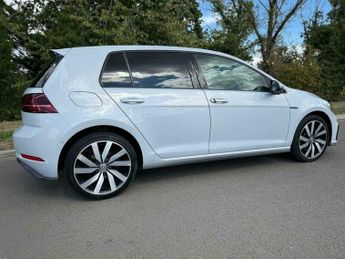 Volkswagen Golf 1.4 TSI 8.7kWh GTE Advance DSG Euro 6 (s/s) 5dr