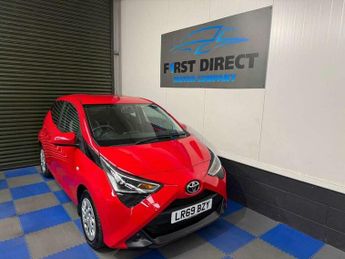 Toyota AYGO 1.0 Aygo X-Play VVT-i CVT 5dr