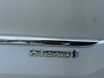 Toyota Estima Hybrid