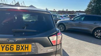Ford Kuga 1.5T EcoBoost Titanium SUV 5dr Petrol Auto AWD Euro 6 (s/s) (182