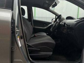 Toyota Yaris 1.33 Dual VVT-i TR MultiMode Euro 4 (s/s) 5dr