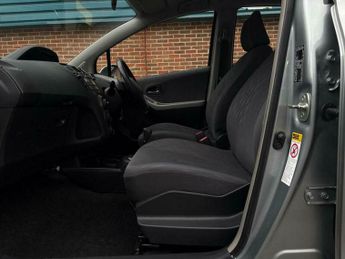 Toyota Yaris 1.33 Dual VVT-i TR MultiMode Euro 4 (s/s) 5dr