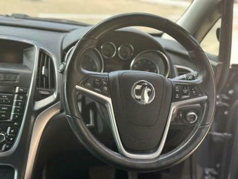 Vauxhall Astra 2.0 CDTi Elite Auto Euro 5 5dr
