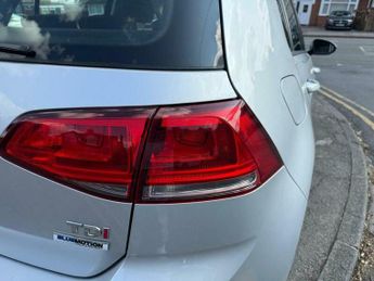 Volkswagen Golf 1.6 TDI BlueMotion Tech Match DSG Euro 5 (s/s) 5dr