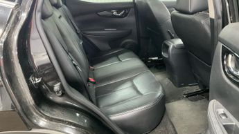 Nissan Qashqai 1.6 dCi Tekna SUV 5dr Diesel XTRON 2WD Euro 6 (s/s) (130 ps)