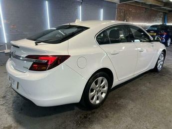 Vauxhall Insignia 2.0 CDTi ecoFLEX SE Hatchback 5dr Diesel Manual Euro 5 (s/s) (12