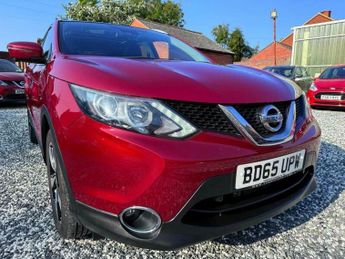 Nissan Qashqai 1.2 DIG-T n-tec+ XTRON 2WD Euro 6 (s/s) 5dr