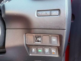 Nissan Qashqai 1.2 DIG-T n-tec+ XTRON 2WD Euro 6 (s/s) 5dr