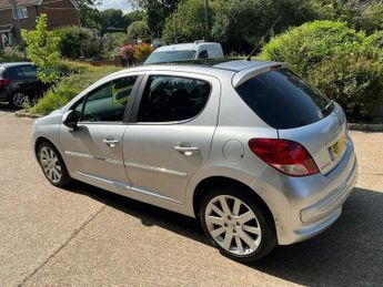 Peugeot 207 1.6 HDi Allure Euro 5 5dr