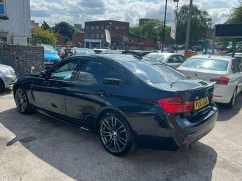 BMW 3 SERIES 2.0 320d M Sport Auto xDrive Euro 5 (s/s) 4dr