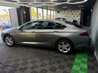 Vauxhall Insignia 1.6 Turbo D BlueInjection SRi Nav Grand Sport Euro 6 (s/s) 5dr