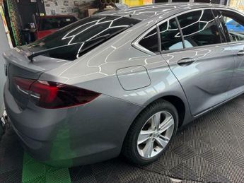 Vauxhall Insignia 1.6 Turbo D BlueInjection SRi Nav Grand Sport Euro 6 (s/s) 5dr