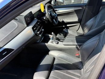 BMW 5 SERIES 520d M SPORT