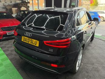 Audi Q3 2.0 TDI S line S Tronic quattro Euro 5 (s/s) 5dr