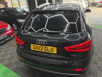 Audi Q3 2.0 TDI S line S Tronic quattro Euro 5 (s/s) 5dr