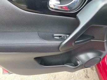 Nissan Qashqai 1.6 dCi Acenta Premium XTRON 2WD Euro 5 (s/s) 5dr
