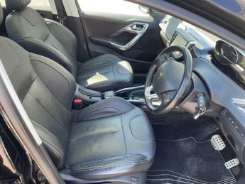 Peugeot 2008 1.2 PureTech Feline EAT Euro 6 (s/s) 5dr (Mistral)