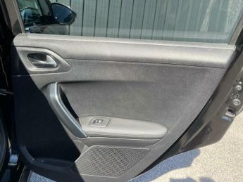 Peugeot 2008 1.2 PureTech Feline EAT Euro 6 (s/s) 5dr (Mistral)