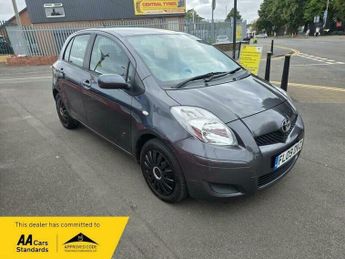 Toyota Yaris 1.33 Dual VVT-i TR Euro 4 (s/s) 5dr