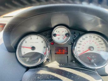 Peugeot 207 SPORT