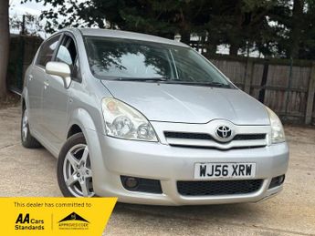 Toyota Corolla Verso 2.2 D-4D TR MPV 5dr Diesel Manual (167 g/km, 134 bhp)
