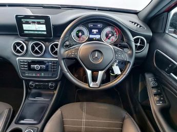 Mercedes-Benz A Class 1.8 A180 CDI Sport 7G-DCT Euro 5 (s/s) 5dr