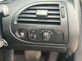 BMW 6 SERIES 3.0 630i Sport Auto Euro 4 2dr
