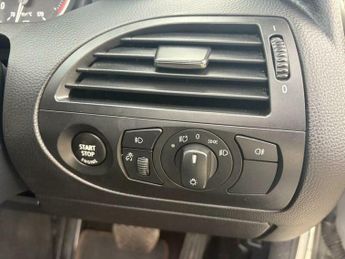 BMW 6 SERIES 3.0 630i Sport Auto Euro 4 2dr