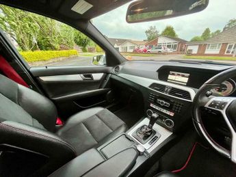 Mercedes-Benz C Class 1.6 C180 BlueEfficiency AMG Sport Plus G-Tronic+ Euro 5 (s/s) 4d
