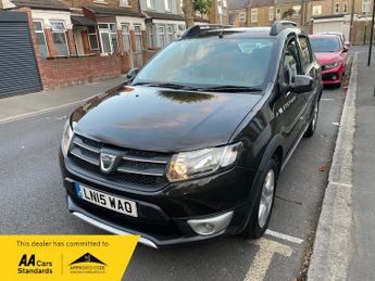 Dacia Sandero 0.9 TCe Laureate Hatchback 5dr Petrol Manual Euro 5 (90 ps)