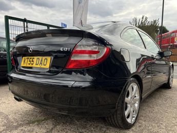 Mercedes-Benz C Class 2.1 C220 CDI SE 2dr