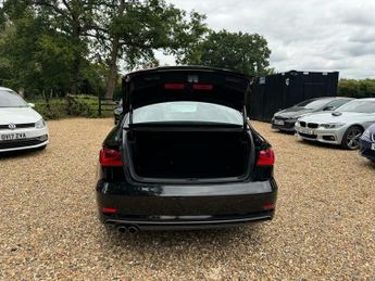 Audi A3 2.0 TDI S line S Tronic Euro 6 (s/s) 4dr (Nav)