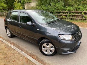 Dacia Sandero LAUREATE TCE !! ULEZ COMPLIANT - 20 POUND TAX - NEW MOT - FULL S