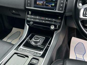 Jaguar XE 2.0d R-Sport Auto Euro 6 (s/s) 4dr