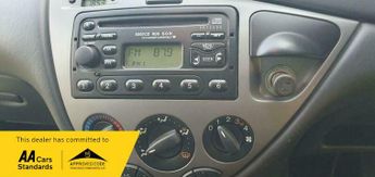 Ford Focus 1.6i 16v LX 5dr