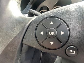 Mercedes-Benz E Class 2.1 E250 CDI BlueEfficiency Avantgarde Tiptronic Euro 5 5dr