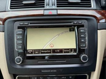 Skoda Superb 2.0 TDI Elegance DSG Euro 5 (s/s) 5dr