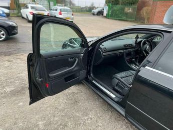 Audi S4 4.2 quattro 4dr