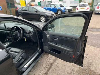 Audi S4 4.2 quattro 4dr