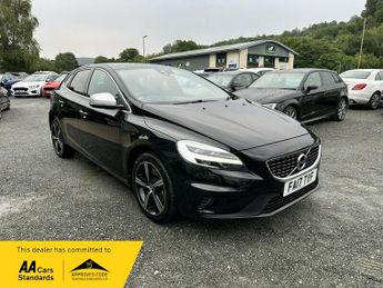 Volvo V40 D3 R-DESIGN NAV PLUS