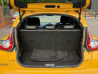 Nissan Juke 1.6 N-Connecta SUV 5dr Petrol XTRON Euro 6 (117 ps)