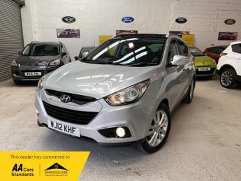 Hyundai IX35 2.0 CRDi Premium SUV 5dr Diesel Manual 4WD Euro 5 (134 bhp)