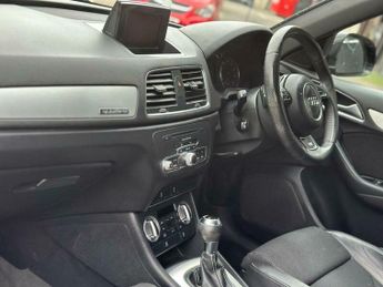 Audi Q3 2.0 TDI S line S Tronic quattro Euro 5 (s/s) 5dr