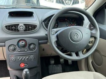 Renault Clio 1.2 16v Expression 3dr