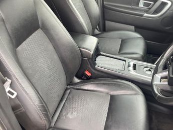 Land Rover Discovery Sport 2.0 TD4 SE Tech SUV 5dr Diesel Auto 4WD Euro 6 (s/s) (180 ps)