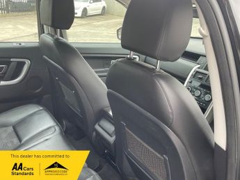 Land Rover Discovery Sport 2.0 TD4 SE Tech SUV 5dr Diesel Auto 4WD Euro 6 (s/s) (180 ps)
