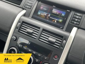 Land Rover Discovery Sport 2.0 TD4 SE Tech SUV 5dr Diesel Auto 4WD Euro 6 (s/s) (180 ps)